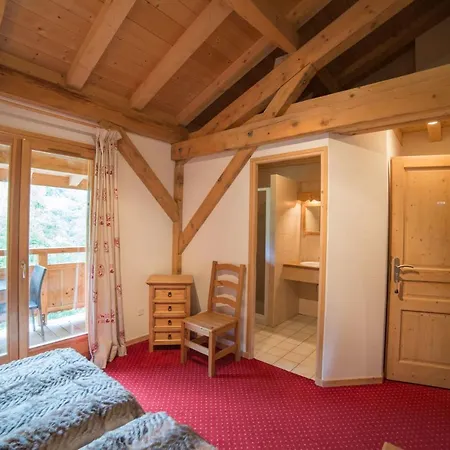 Chalet Flo *